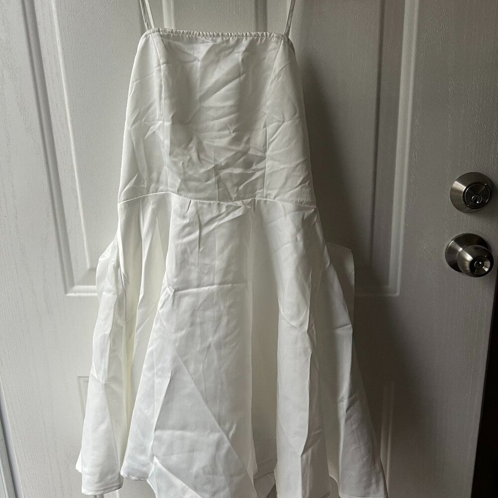 Shein MOD women's solid color butterfly decorated strapless dress